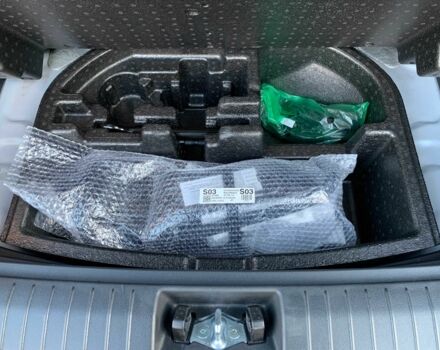 Сірий Хендай Інша, об'ємом двигуна 0 л та пробігом 35 тис. км за 17999 $, фото 15 на Automoto.ua