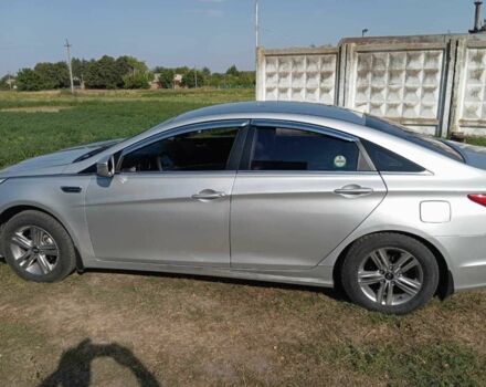 Сірий Хендай Інша, об'ємом двигуна 2 л та пробігом 240 тис. км за 10200 $, фото 10 на Automoto.ua