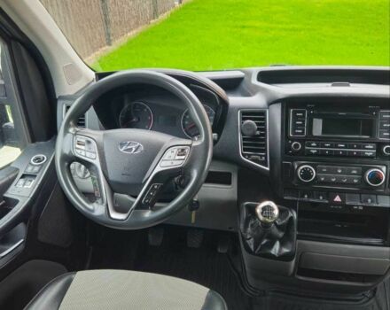 Серый Хендай Другая, объемом двигателя 2.5 л и пробегом 103 тыс. км за 20000 $, фото 8 на Automoto.ua