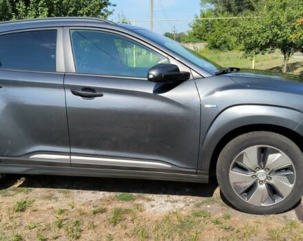 Серый Хендай Другая, объемом двигателя 0 л и пробегом 150 тыс. км за 15000 $, фото 7 на Automoto.ua