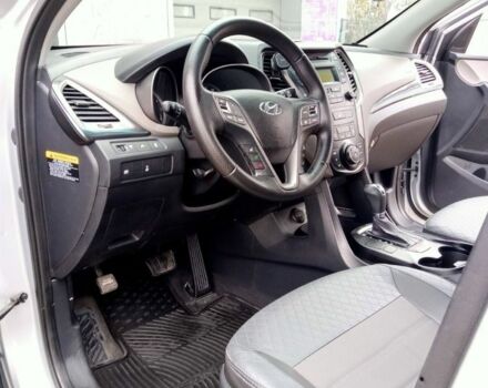 Серый Хендай Другая, объемом двигателя 2.4 л и пробегом 200 тыс. км за 12000 $, фото 5 на Automoto.ua