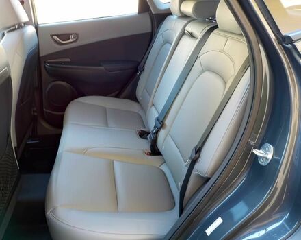 Серый Хендай Другая, объемом двигателя 1.6 л и пробегом 30 тыс. км за 8700 $, фото 10 на Automoto.ua