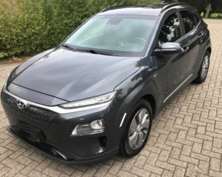 Серый Хендай Другая, объемом двигателя 0 л и пробегом 47 тыс. км за 25000 $, фото 2 на Automoto.ua