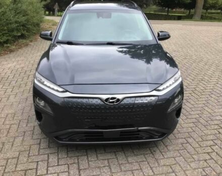 Серый Хендай Другая, объемом двигателя 0 л и пробегом 47 тыс. км за 25000 $, фото 1 на Automoto.ua