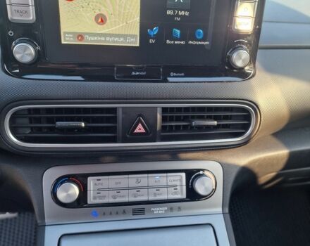 Серый Хендай Другая, объемом двигателя 0 л и пробегом 67 тыс. км за 19500 $, фото 9 на Automoto.ua