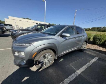 Сірий Хендай Інша, об'ємом двигуна 0 л та пробігом 35 тис. км за 11000 $, фото 2 на Automoto.ua