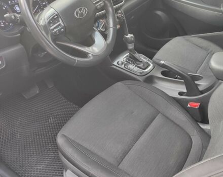 Серый Хендай Другая, объемом двигателя 2 л и пробегом 112 тыс. км за 14200 $, фото 14 на Automoto.ua