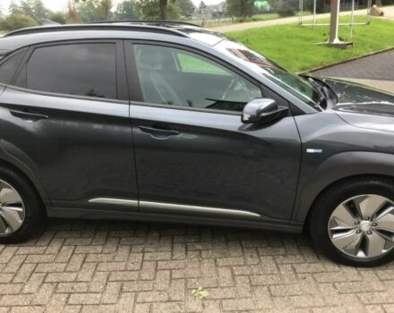 Серый Хендай Другая, объемом двигателя 0 л и пробегом 47 тыс. км за 25000 $, фото 6 на Automoto.ua