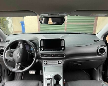 Серый Хендай Другая, объемом двигателя 0 л и пробегом 80 тыс. км за 18900 $, фото 13 на Automoto.ua