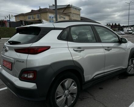 Серый Хендай Другая, объемом двигателя 0 л и пробегом 112 тыс. км за 17200 $, фото 2 на Automoto.ua