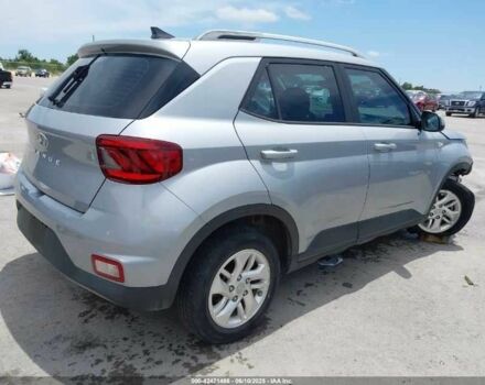 Серый Хендай Другая, объемом двигателя 1.6 л и пробегом 74 тыс. км за 10000 $, фото 4 на Automoto.ua