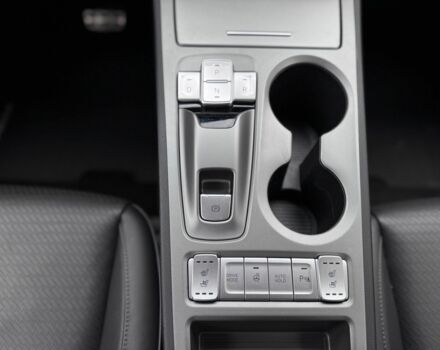 Серый Хендай Другая, объемом двигателя 0 л и пробегом 88 тыс. км за 18700 $, фото 16 на Automoto.ua