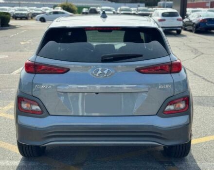 Серый Хендай Другая, объемом двигателя 0 л и пробегом 43 тыс. км за 4500 $, фото 5 на Automoto.ua