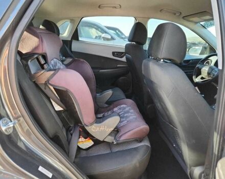 Серый Хендай Другая, объемом двигателя 2 л и пробегом 86 тыс. км за 2500 $, фото 10 на Automoto.ua