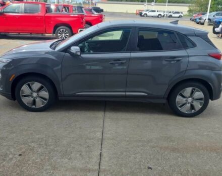 Серый Хендай Другая, объемом двигателя 0 л и пробегом 28 тыс. км за 12000 $, фото 5 на Automoto.ua