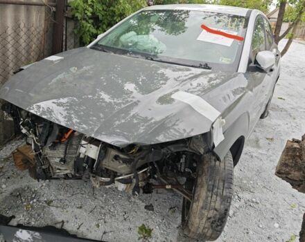 Сірий Хендай Інша, об'ємом двигуна 0 л та пробігом 40 тис. км за 4600 $, фото 3 на Automoto.ua