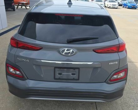 Серый Хендай Другая, объемом двигателя 0 л и пробегом 14 тыс. км за 10000 $, фото 4 на Automoto.ua