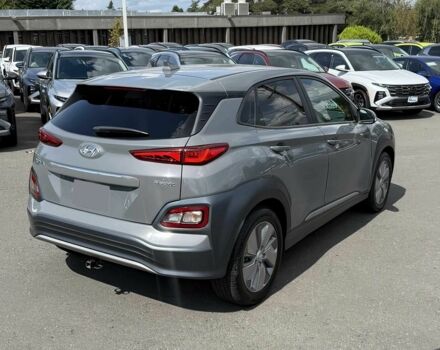 Серый Хендай Другая, объемом двигателя 0 л и пробегом 25 тыс. км за 10000 $, фото 4 на Automoto.ua