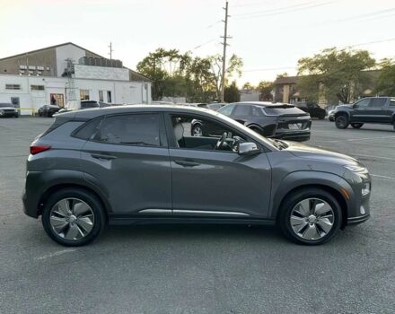 Серый Хендай Другая, объемом двигателя 0 л и пробегом 16 тыс. км за 6000 $, фото 7 на Automoto.ua