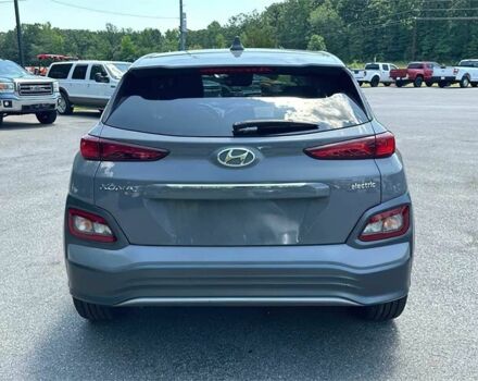 Серый Хендай Другая, объемом двигателя 0 л и пробегом 19 тыс. км за 7000 $, фото 4 на Automoto.ua