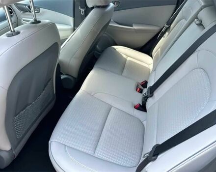 Серый Хендай Другая, объемом двигателя 0 л и пробегом 19 тыс. км за 7000 $, фото 13 на Automoto.ua