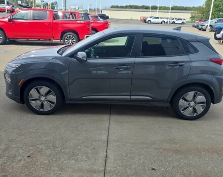 Серый Хендай Другая, объемом двигателя 0 л и пробегом 14 тыс. км за 10000 $, фото 3 на Automoto.ua