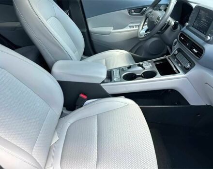 Серый Хендай Другая, объемом двигателя 0 л и пробегом 19 тыс. км за 7000 $, фото 8 на Automoto.ua