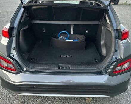 Серый Хендай Другая, объемом двигателя 0 л и пробегом 12 тыс. км за 10000 $, фото 6 на Automoto.ua