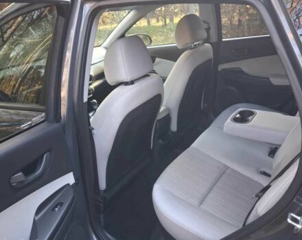 Серый Хендай Другая, объемом двигателя 1.6 л и пробегом 83 тыс. км за 11000 $, фото 9 на Automoto.ua