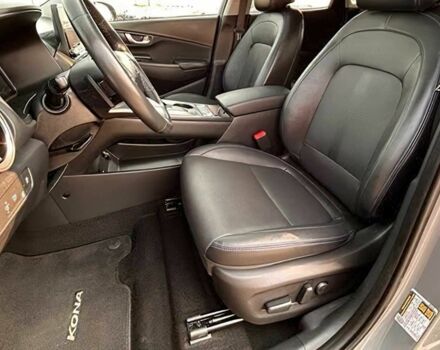 Серый Хендай Другая, объемом двигателя 0 л и пробегом 16 тыс. км за 16800 $, фото 10 на Automoto.ua