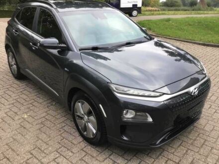 Серый Хендай Другая, объемом двигателя 0 л и пробегом 47 тыс. км за 25000 $, фото 1 на Automoto.ua