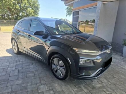 Сірий Хендай Інша, об'ємом двигуна 0 л та пробігом 30 тис. км за 13300 $, фото 1 на Automoto.ua