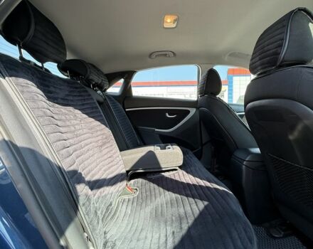 Синий Хендай Другая, объемом двигателя 2 л и пробегом 180 тыс. км за 8600 $, фото 7 на Automoto.ua