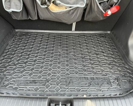 Синій Хендай Інша, об'ємом двигуна 0 л та пробігом 101 тис. км за 17000 $, фото 7 на Automoto.ua