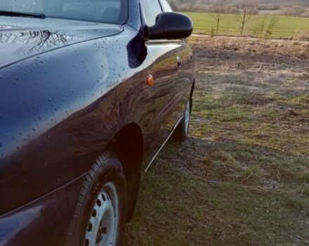 Синий Хендай Другая, объемом двигателя 5 л и пробегом 140 тыс. км за 1600 $, фото 3 на Automoto.ua