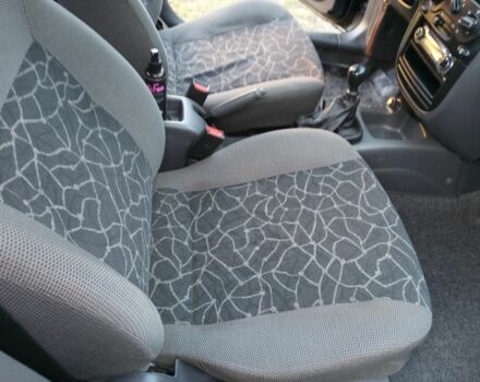 Синий Хендай Другая, объемом двигателя 5 л и пробегом 140 тыс. км за 1600 $, фото 1 на Automoto.ua