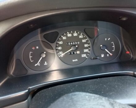 Синий Хендай Другая, объемом двигателя 5 л и пробегом 140 тыс. км за 1600 $, фото 8 на Automoto.ua