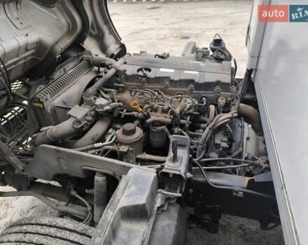 Хендай EX8 2018 у Полтаві на Automoto.ua Білий Хендай EX8, об'ємом двигуна 3.93 л та пробігом 201 тис. км за 27000 $, фото 10 на Automoto.ua