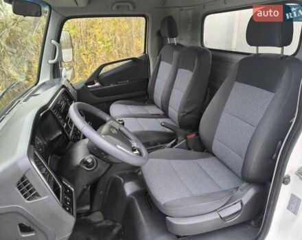 Хендай EX8 2018 у Полтаві на Automoto.ua Білий Хендай EX8, об'ємом двигуна 3.93 л та пробігом 201 тис. км за 27000 $, фото 33 на Automoto.ua
