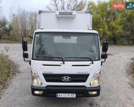 Хендай EX8 2018 у Полтаві на Automoto.ua Білий Хендай EX8, об'ємом двигуна 3.93 л та пробігом 201 тис. км за 27000 $, фото 29 на Automoto.ua