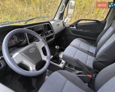 Хендай EX8 2018 у Полтаві на Automoto.ua Білий Хендай EX8, об'ємом двигуна 3.93 л та пробігом 201 тис. км за 27000 $, фото 23 на Automoto.ua