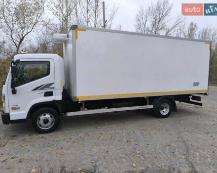 Хендай EX8 2018 у Полтаві на Automoto.ua Білий Хендай EX8, об'ємом двигуна 3.93 л та пробігом 201 тис. км за 27000 $, фото 19 на Automoto.ua