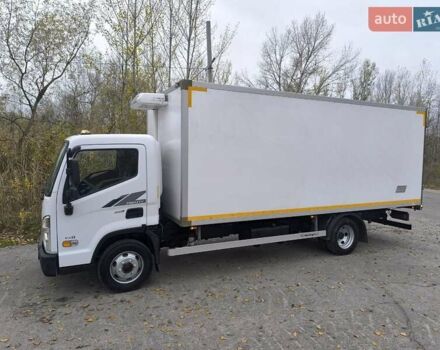 Хендай EX8 2018 у Полтаві на Automoto.ua Білий Хендай EX8, об'ємом двигуна 3.93 л та пробігом 201 тис. км за 27000 $, фото 18 на Automoto.ua