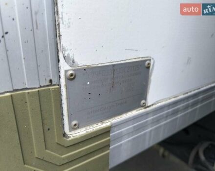 Белый Хендай EX8, объемом двигателя 3.93 л и пробегом 217 тыс. км за 26500 $, фото 2 на Automoto.ua
