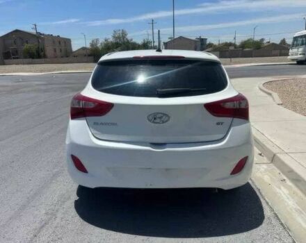 Білий Хендай Елантра, об'ємом двигуна 2 л та пробігом 77 тис. км за 6300 $, фото 6 на Automoto.ua