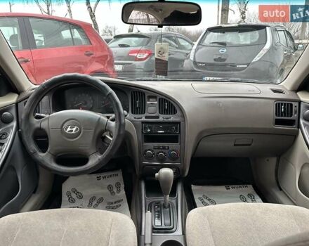 Білий Хендай Елантра, об'ємом двигуна 2 л та пробігом 193 тис. км за 4200 $, фото 8 на Automoto.ua