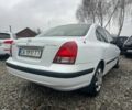 Белый Хендай Элантра, объемом двигателя 2 л и пробегом 193 тыс. км за 4200 $, фото 2 на Automoto.ua