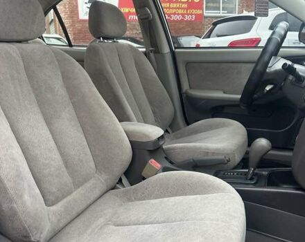 Білий Хендай Елантра, об'ємом двигуна 2 л та пробігом 193 тис. км за 4200 $, фото 14 на Automoto.ua