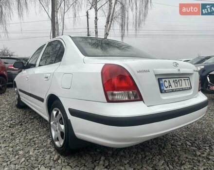 Білий Хендай Елантра, об'ємом двигуна 2 л та пробігом 193 тис. км за 4200 $, фото 19 на Automoto.ua