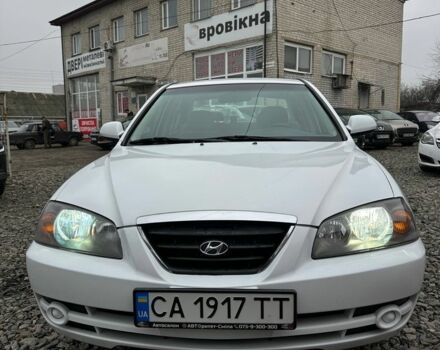 Белый Хендай Элантра, объемом двигателя 2 л и пробегом 193 тыс. км за 4200 $, фото 4 на Automoto.ua